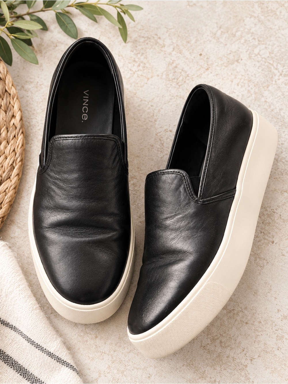 VINCE Blair Black Leather Slip On Platform Sneakers Shoes Size 9